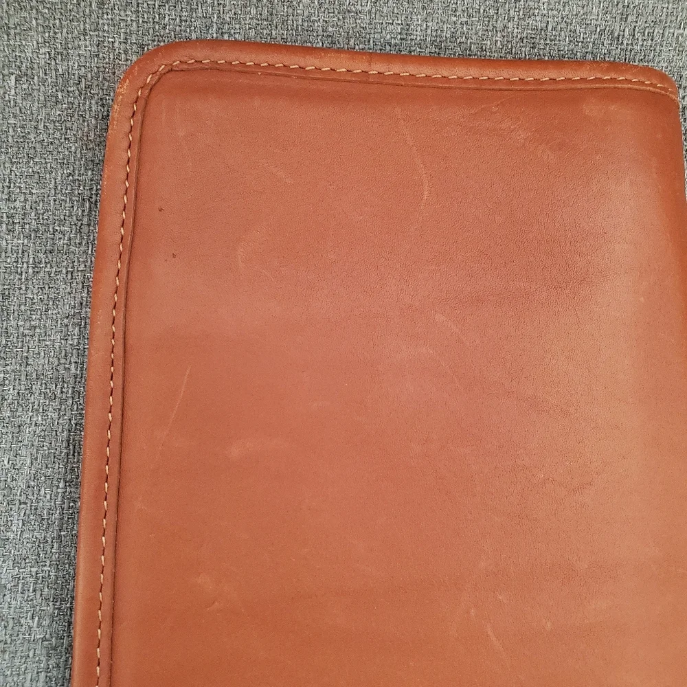 COACH VINTAGE BRITISH TAN LEATHER ACCESSORY'S/TIE TRAVEL CASE - Picture 6 of 16